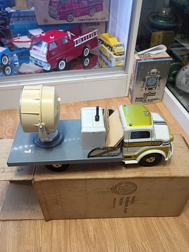 Louis marx vintage tin mobile - vintage,